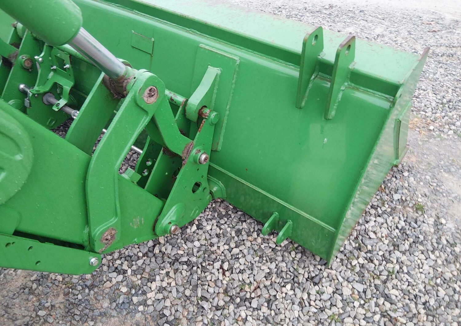 DT4644J