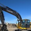 2014 John Deere 245G