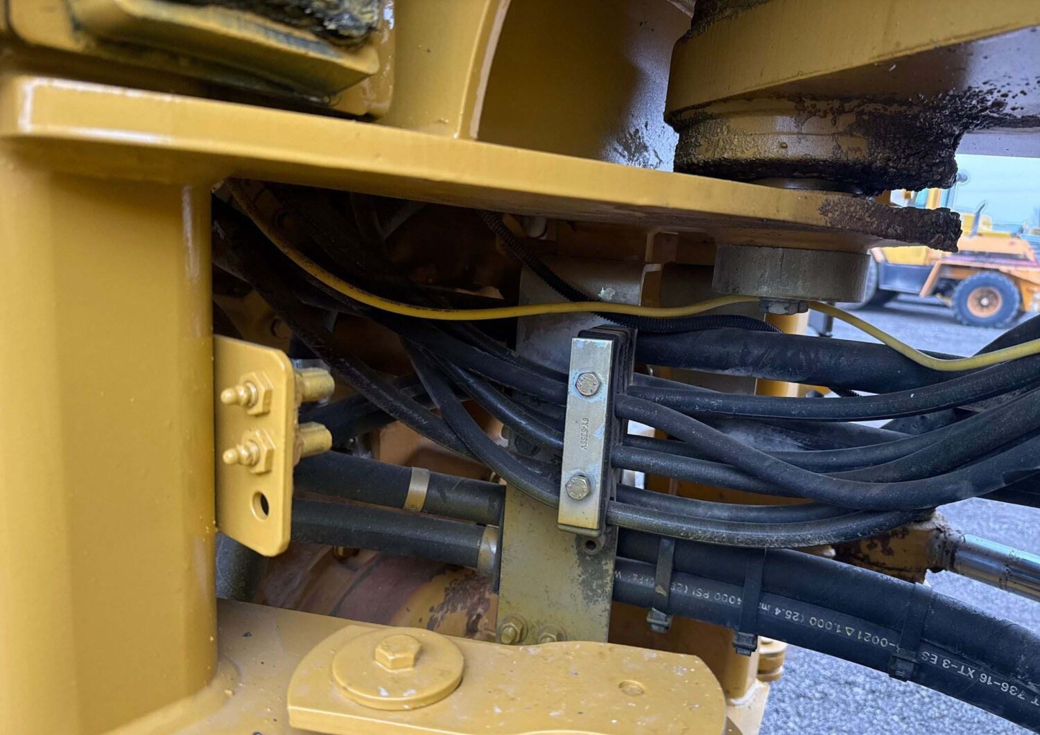 ES5932T